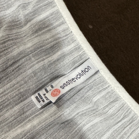 Fun White Gauze Dress/Cover-Up - Picture 5 of 9